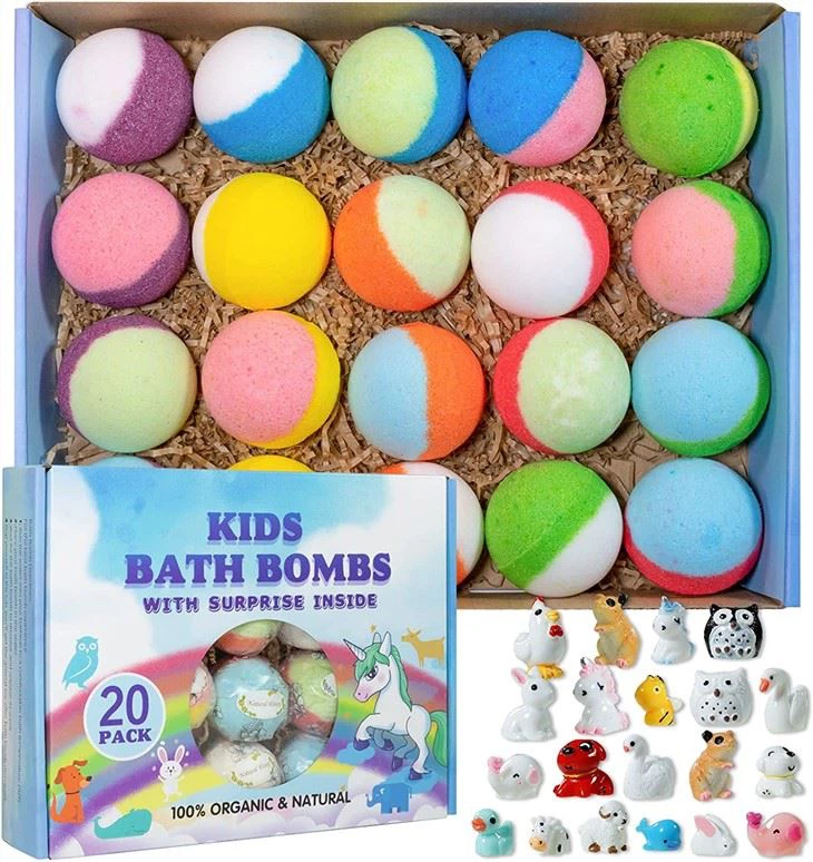 Bomba za kupanje sa igračkom unutra